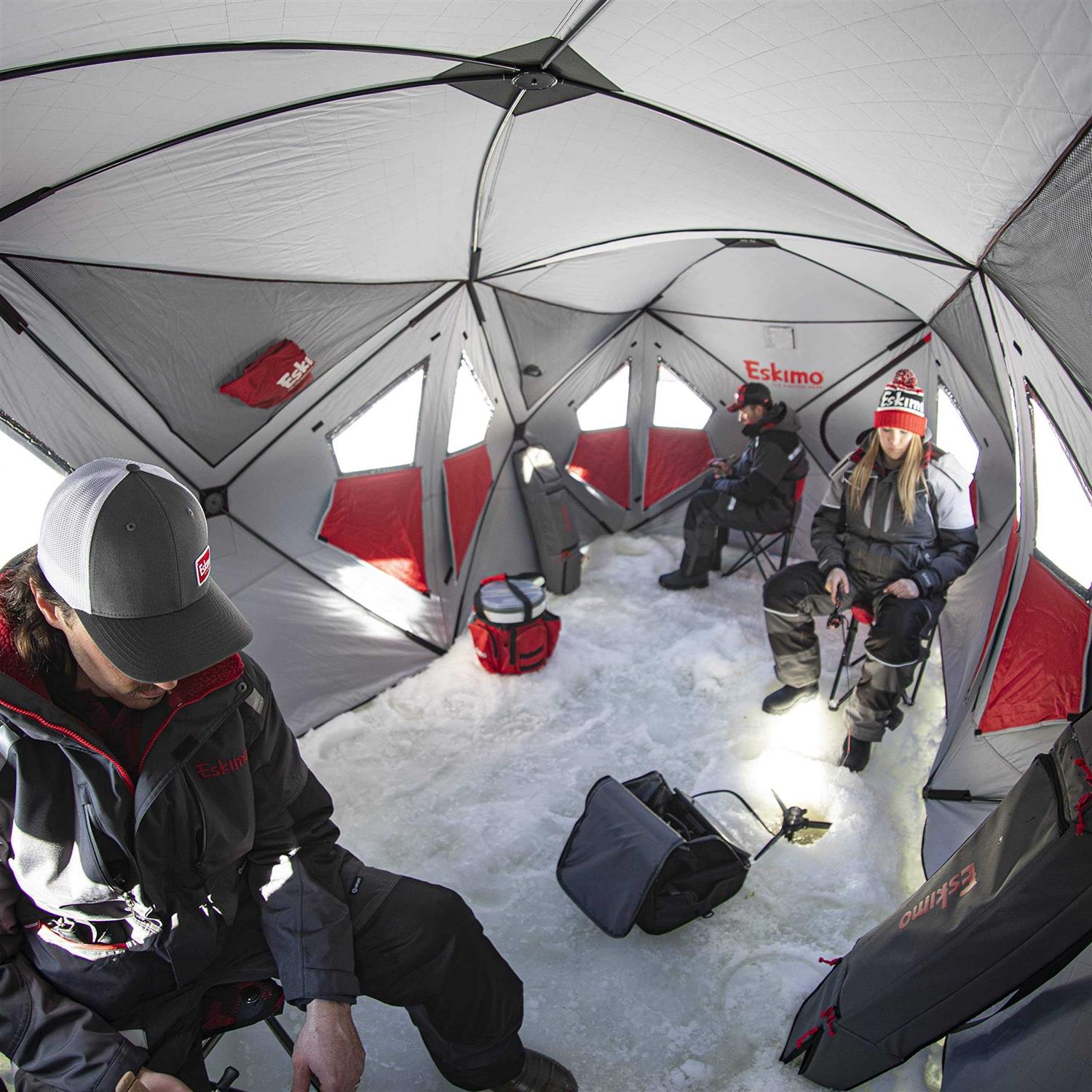 850XD Outbreak Ice Shelter C786546