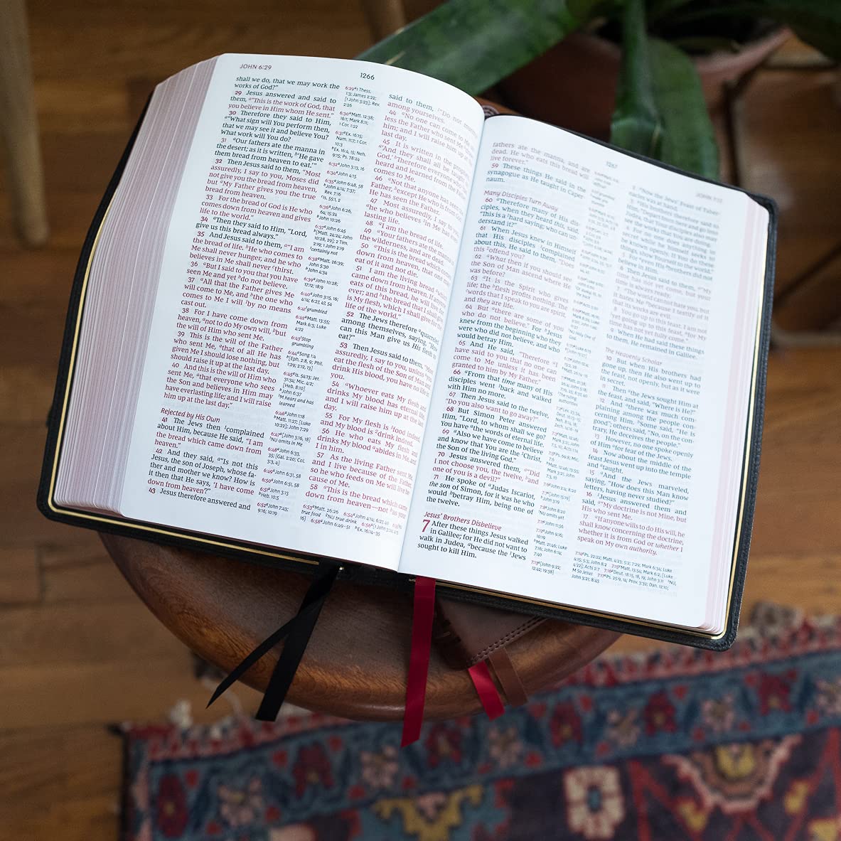 Reference Bible, Center-Column, Premium Goatskin Leather, Black, Red Letter Q11760