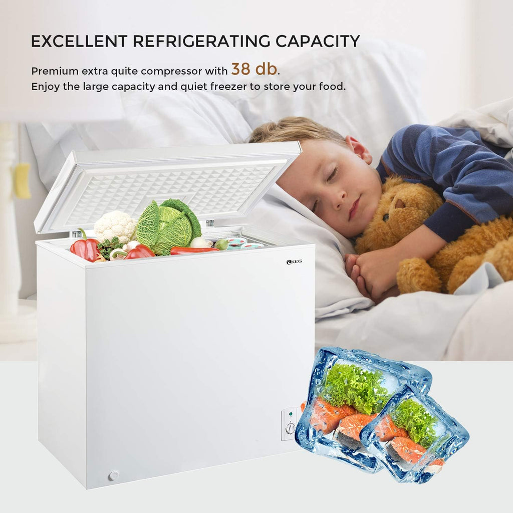 7.0 Cubic Feet Chest Freezer with Adjustable Thermostat and Storage Basket X475260
