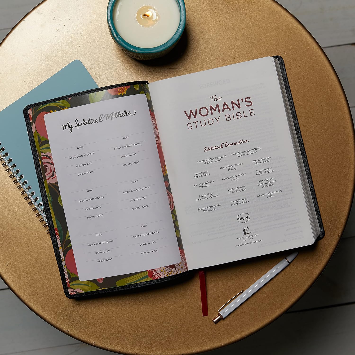 The Woman's Study Bible, Hardcover, Red Letter, Full-Color Edition X343