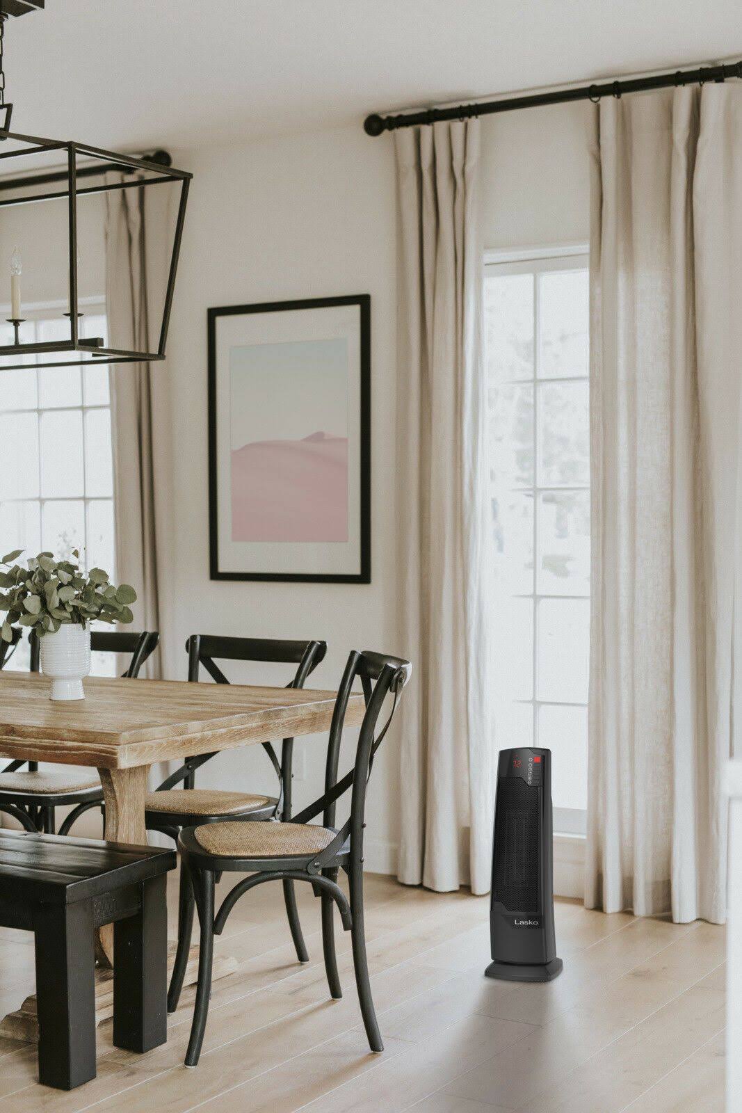 Ceramic Tower Space Heater with Remote C876