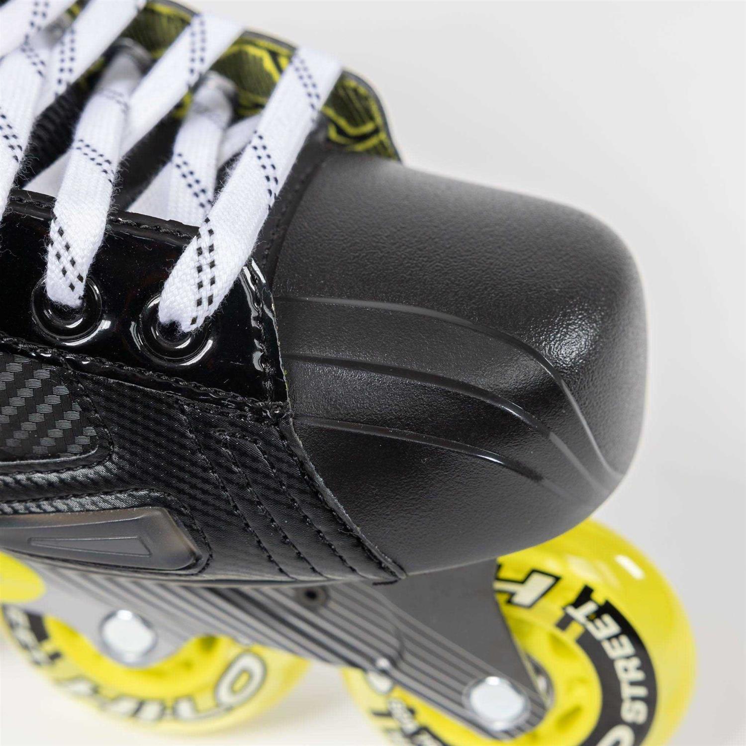 Roller Hockey Skates B66033