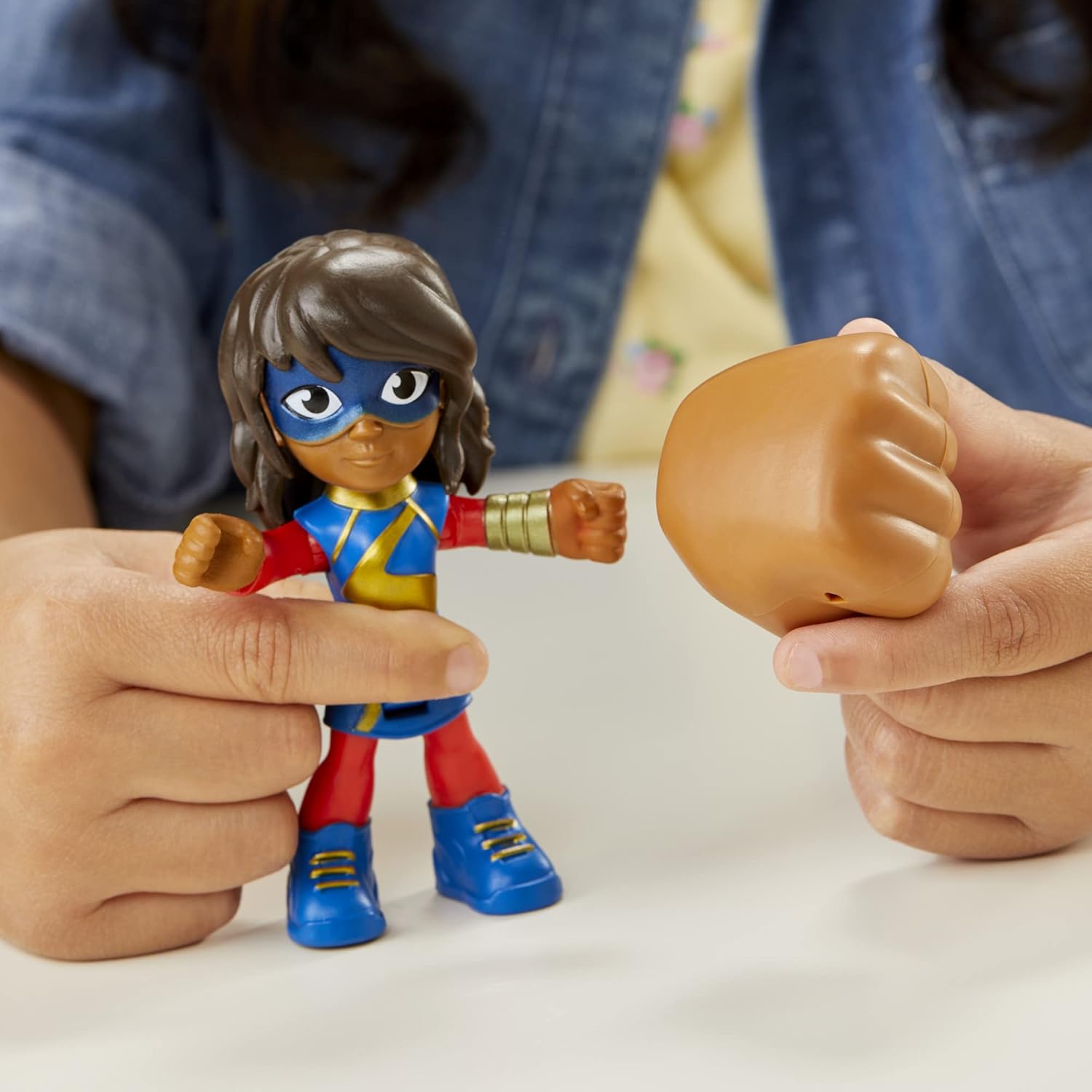 Marvel Ms. Marvel Action Figure and Embiggen Bike Vehicle, Preschool Toy for Kids Ages 3 and Up I585810