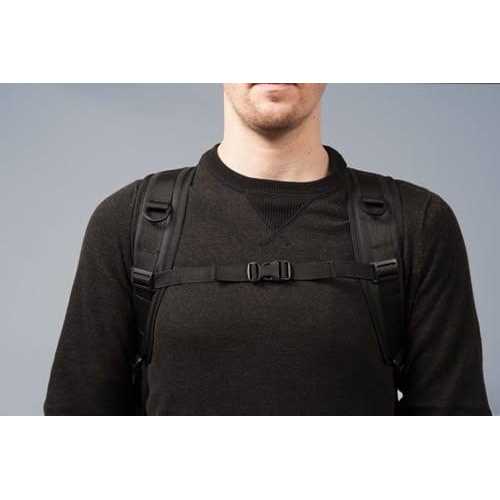 2 Ball Backpack Black/Red W2600