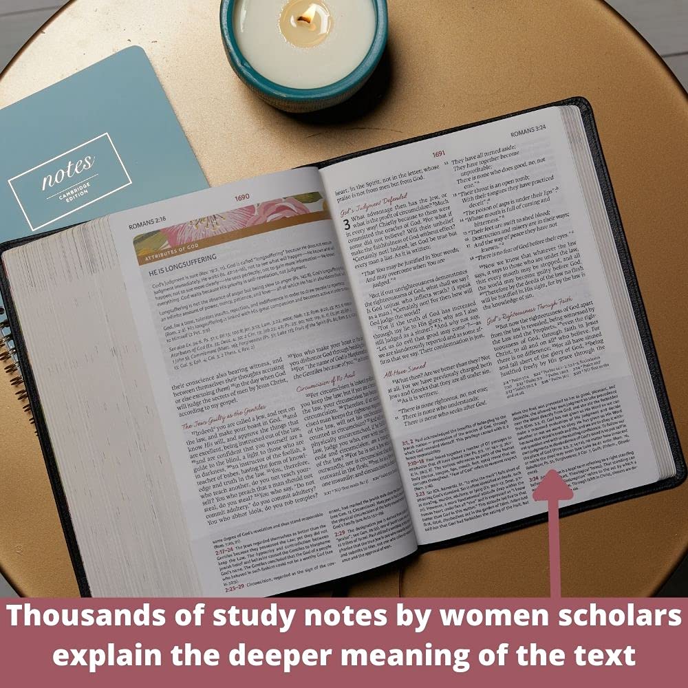 The Woman's Study Bible, Hardcover, Red Letter, Full-Color Edition X343