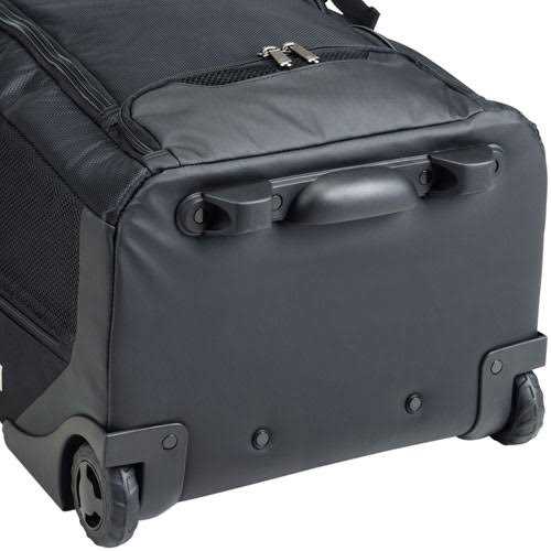 Catcher's Wheeled Bag W822