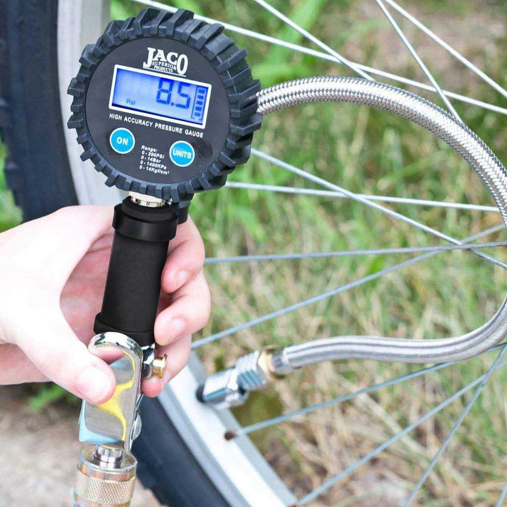 Digital Tire Inflator with Pressure Gauge P18103