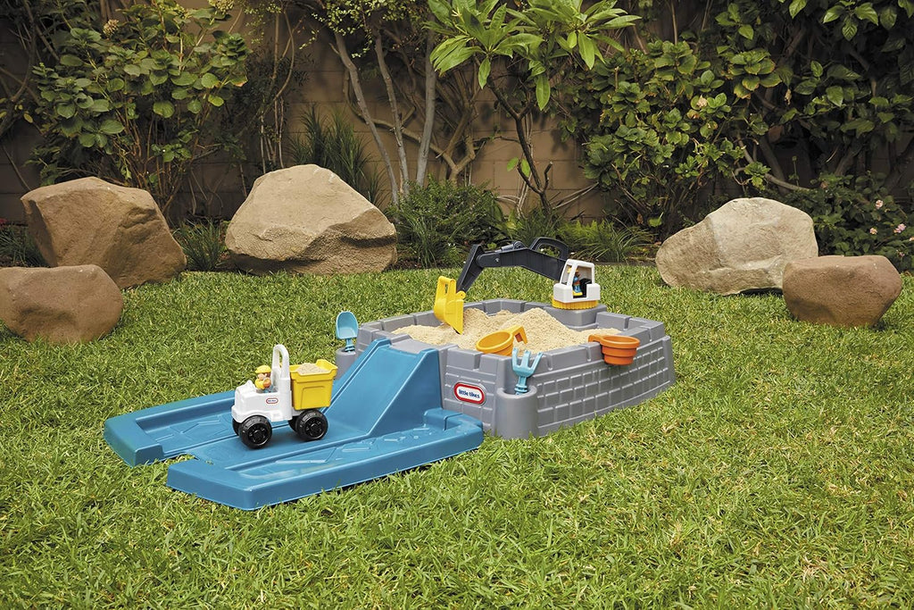 Excavator Sandbox for Kids with Lid and Play Sand Accessories J269