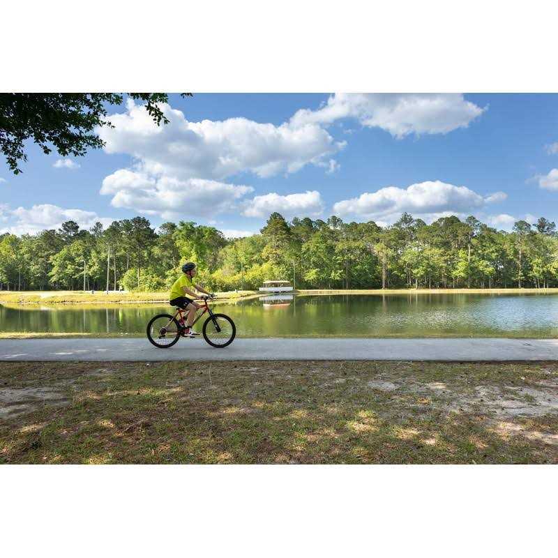 24 inch Boys Bike with Front Shock Fork W50933