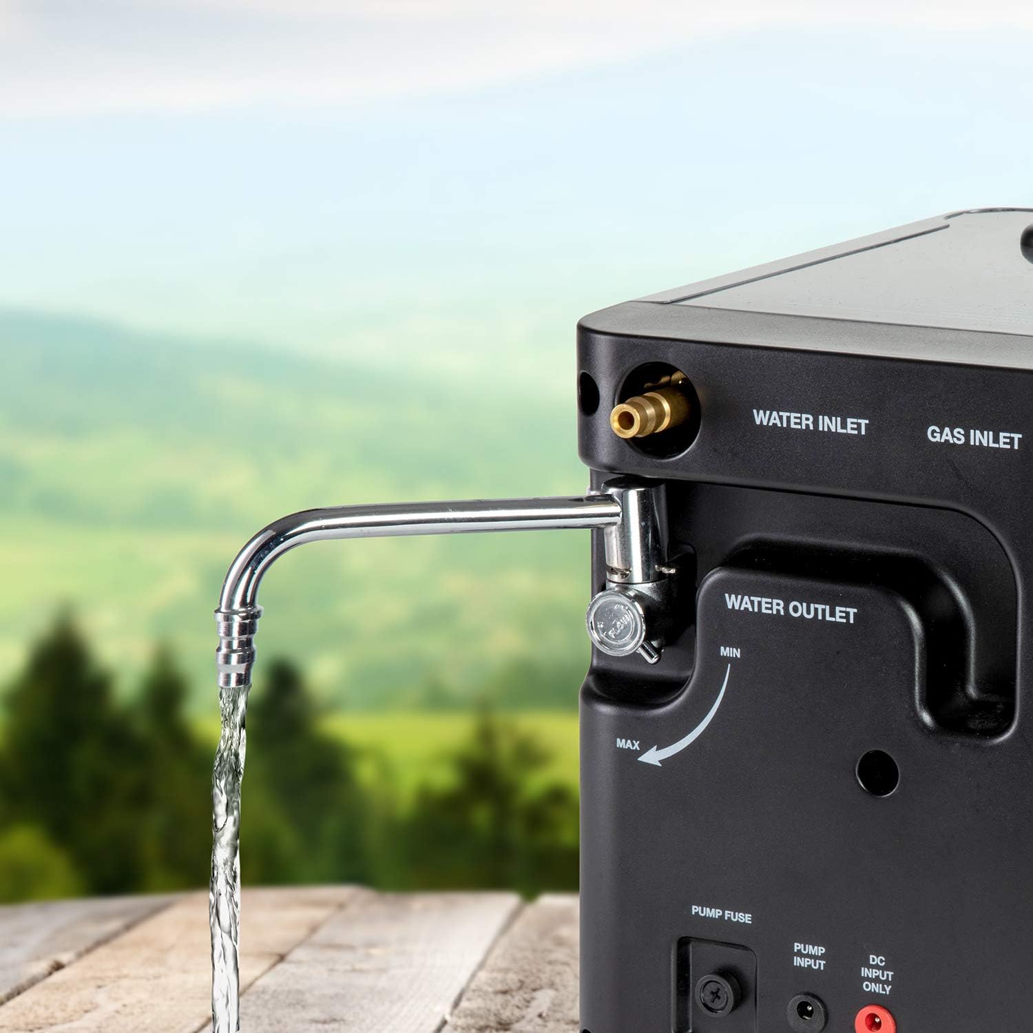 Portable Propane Water Heater & Shower Pump with LCD Display O696563